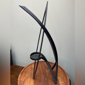 Elegant Abstract Modern Metal Candle Holder